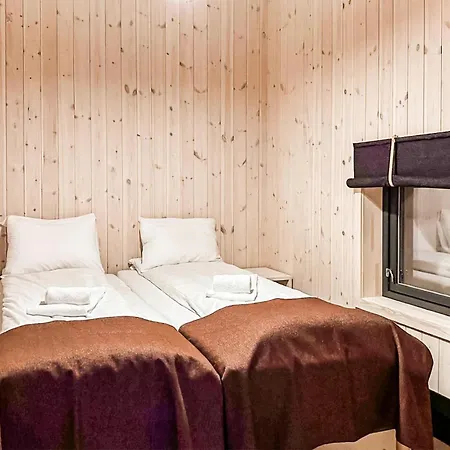 4 Bedroom Beautiful In Voringsfoss Maurset