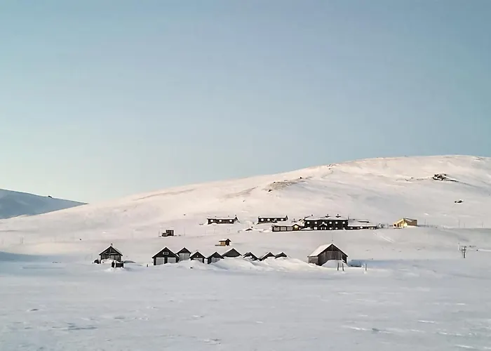 4 Bedroom Awesome In Voringsfoss Maurset